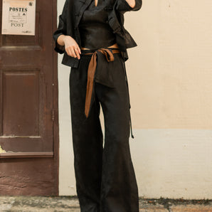 Wide-Legged Pants with Belt