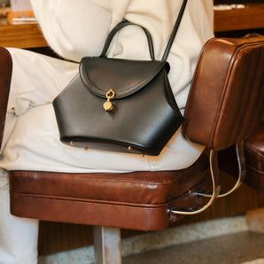 The Miro Corn Leather Bag - BLACK