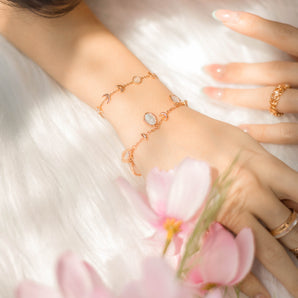 MOON PHASES｜Moonstone Gold Bracelet